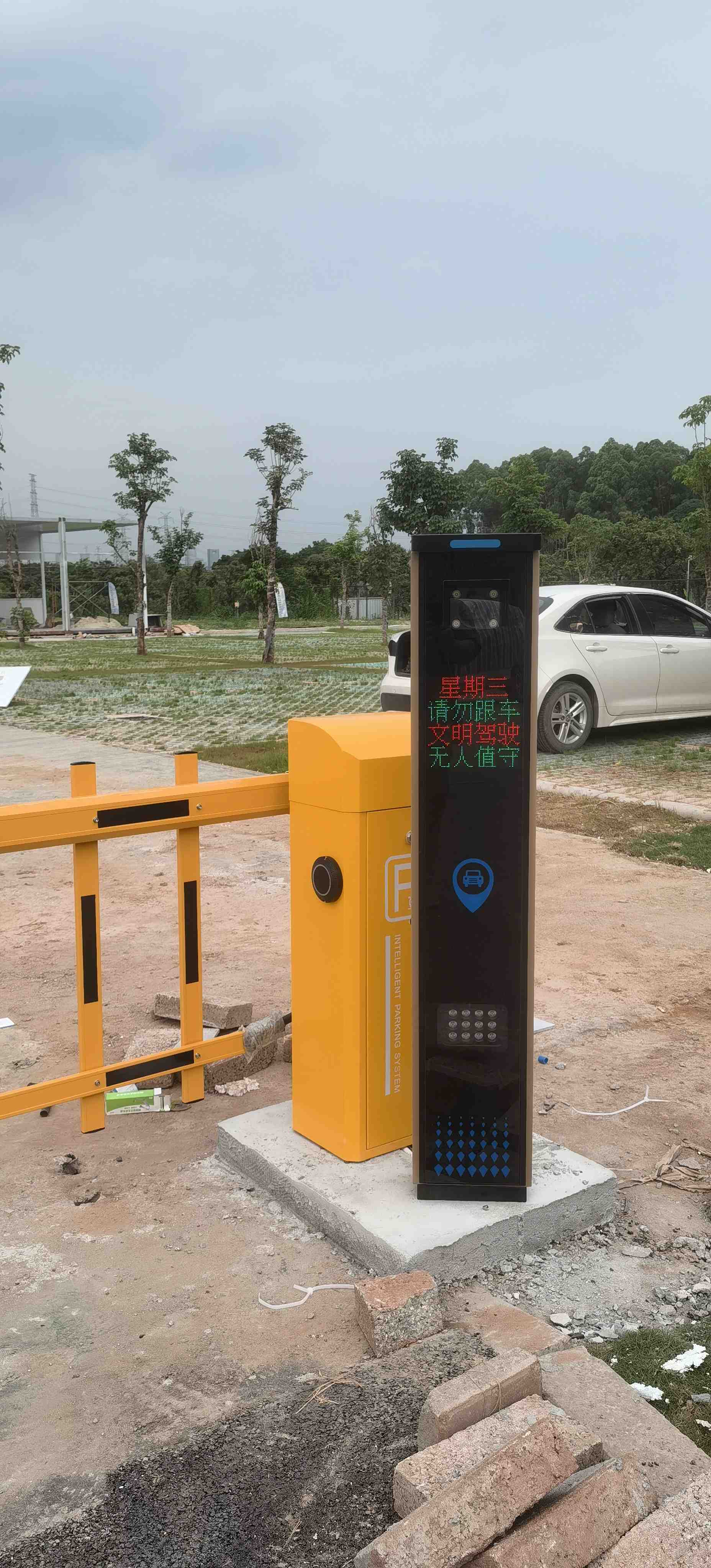 随州市环保门禁系统停车场道闸 - 厂家